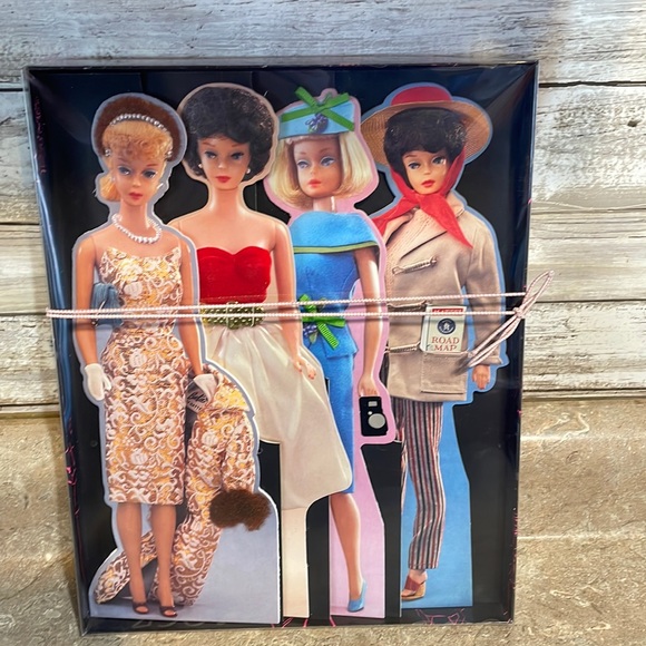 Barbie Other - Vintage Barbie Greeting Cards& Envelopes 1995